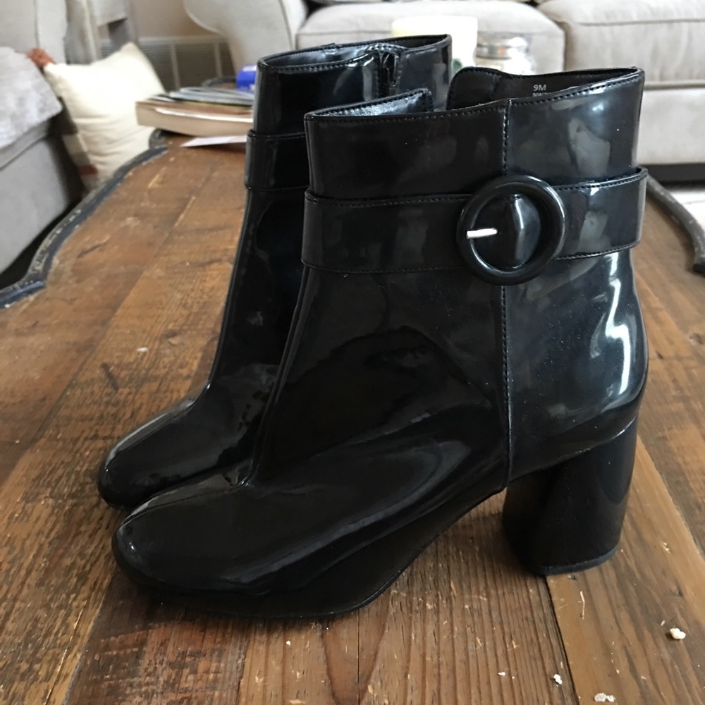 NWT, boot